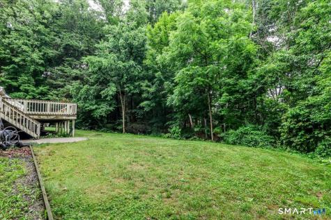 33 Greenknoll Drive Brookfield CT 06804