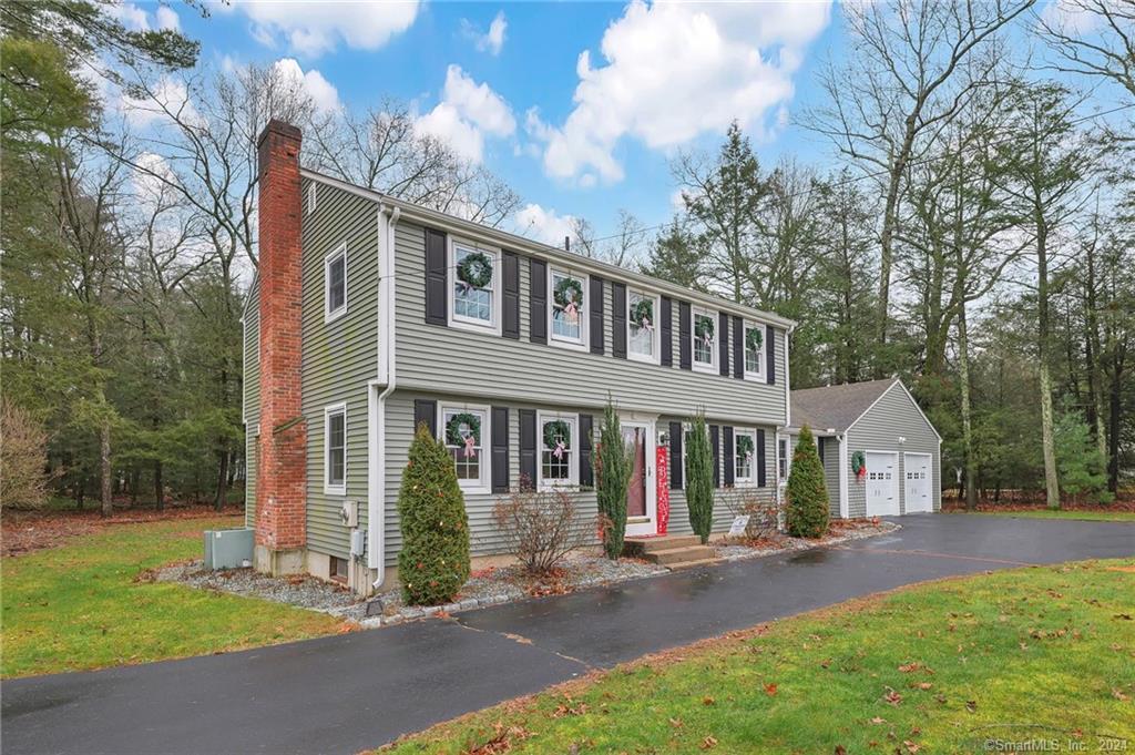 60 County Road Simsbury CT 06070