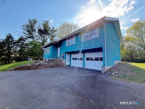 65 Glenview Road Meriden CT 06450