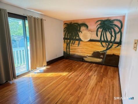 65 Glenview Road Meriden CT 06450