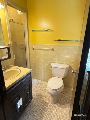 65 Glenview Road Meriden CT 06450
