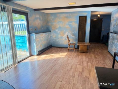 65 Glenview Road Meriden CT 06450