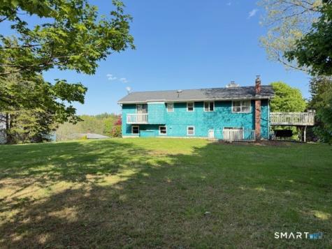 65 Glenview Road Meriden CT 06450