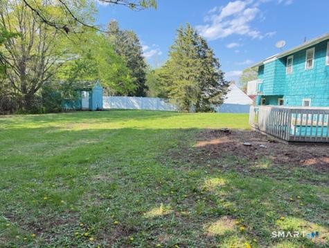 65 Glenview Road Meriden CT 06450