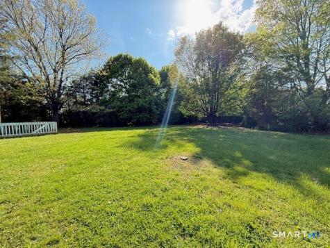 65 Glenview Road Meriden CT 06450