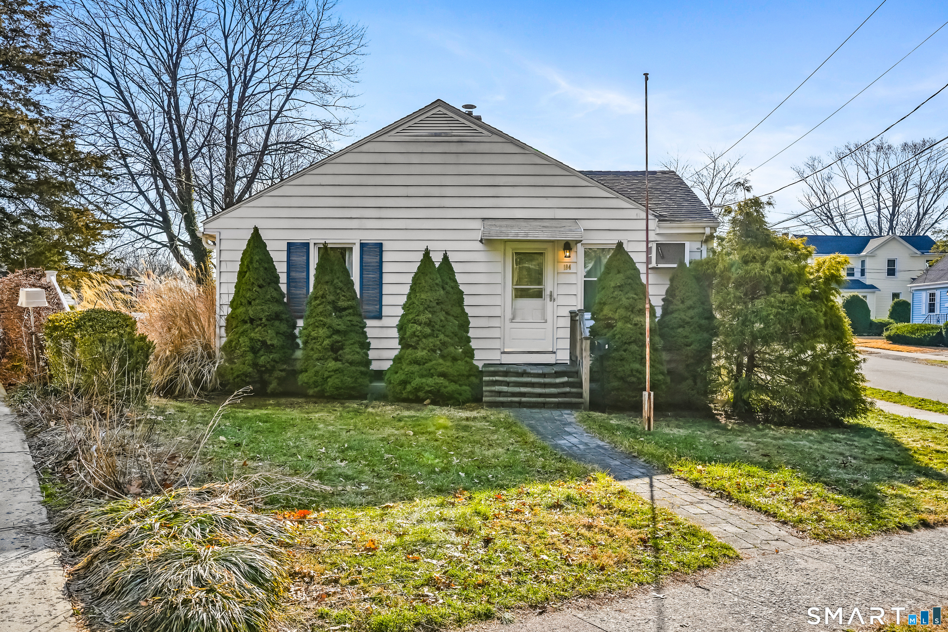 184 Greenway Street Hamden CT 06517