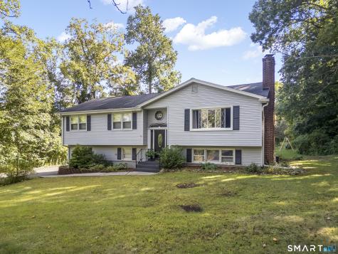 7 Bittersweet Drive North Branford CT 06471