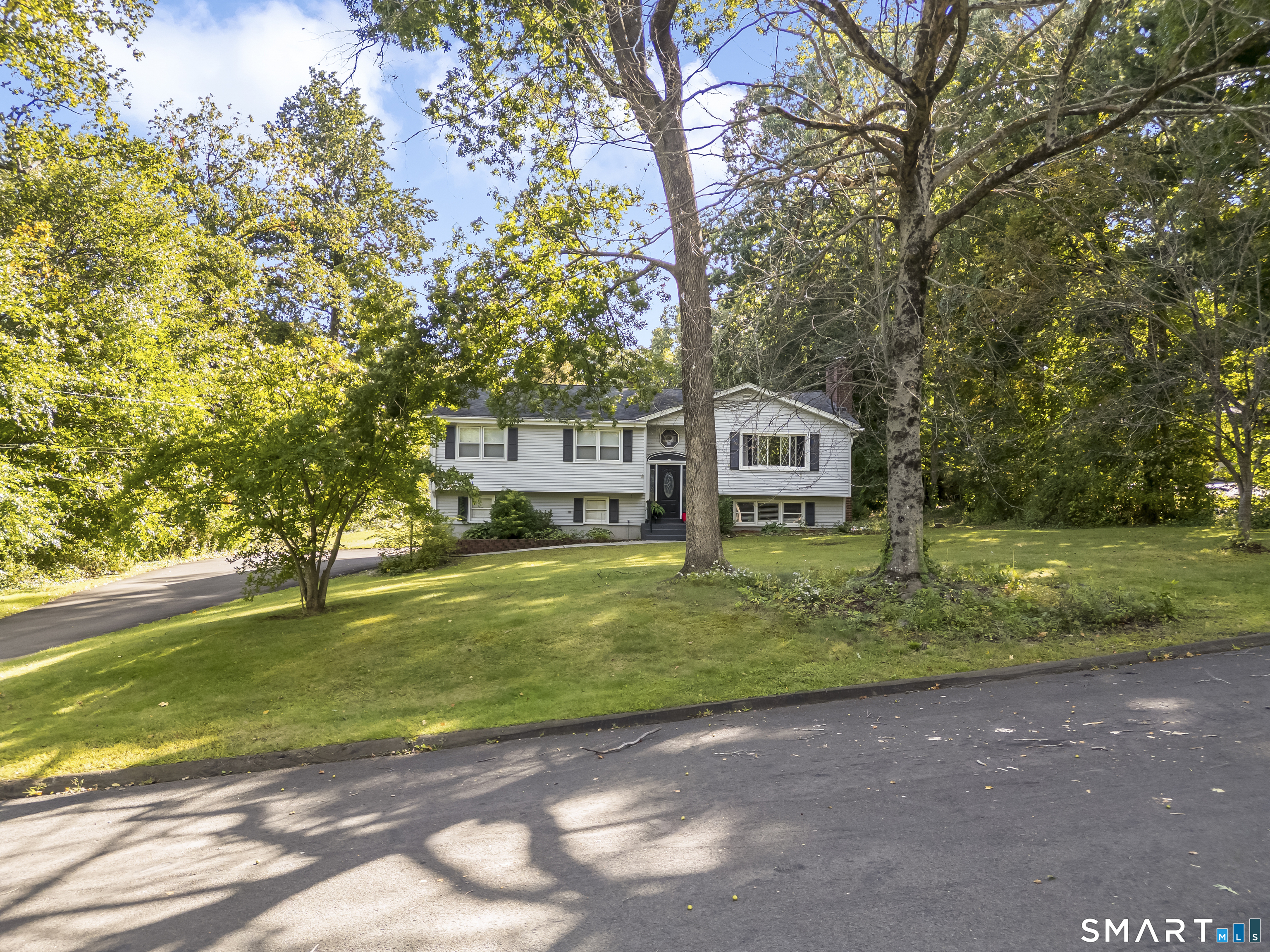 7 Bittersweet Drive North Branford CT 06471