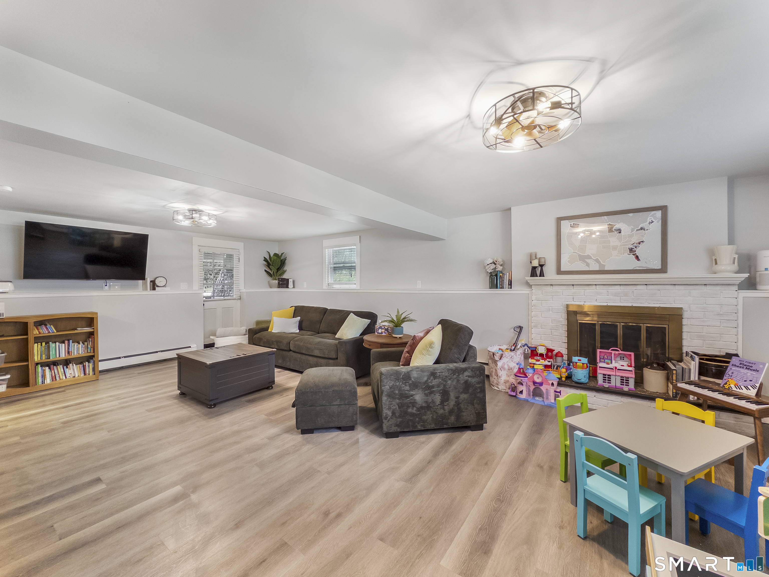 7 Bittersweet Drive North Branford CT 06471