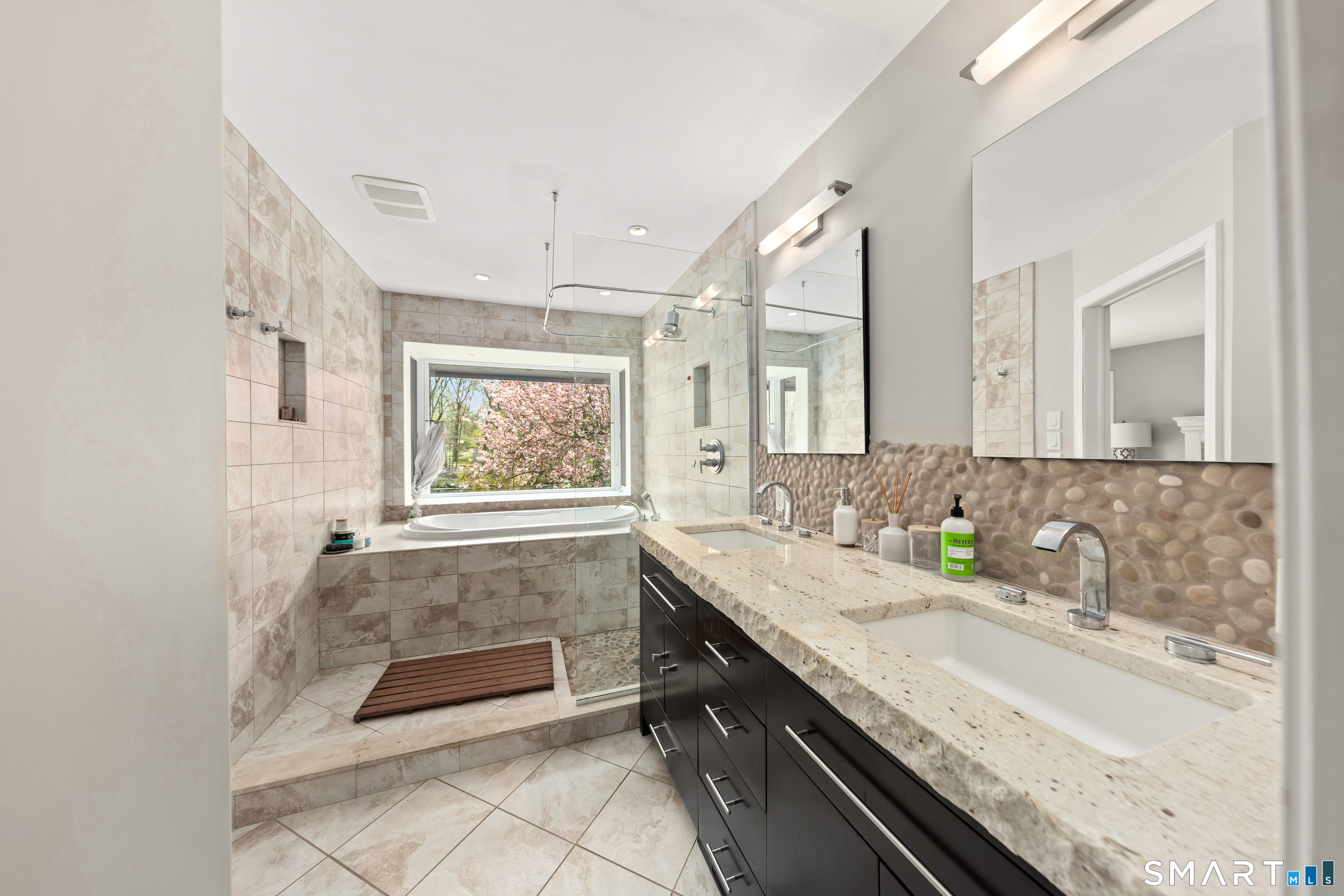 46 Breezy Hill Road Stamford CT 06903