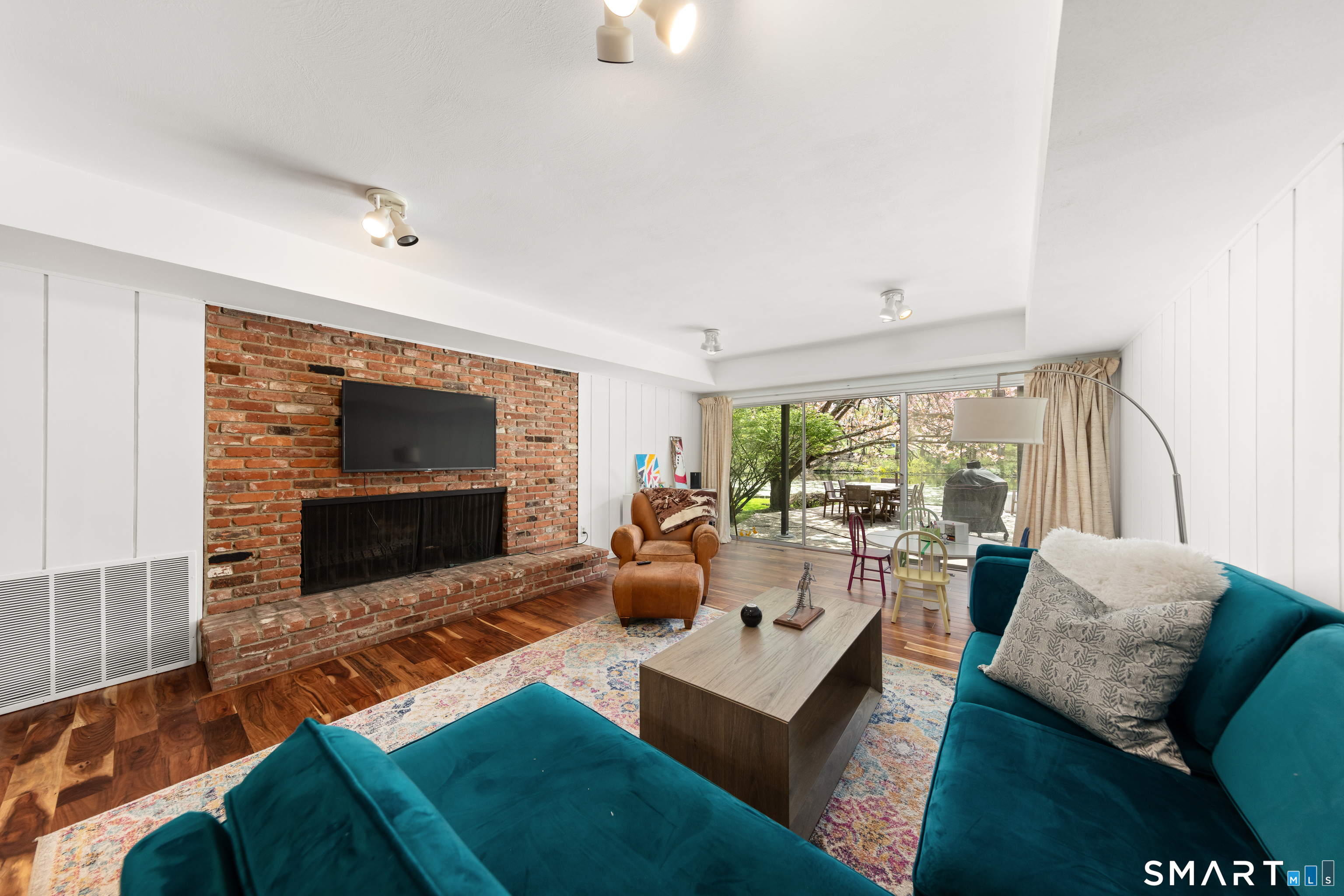 46 Breezy Hill Road Stamford CT 06903