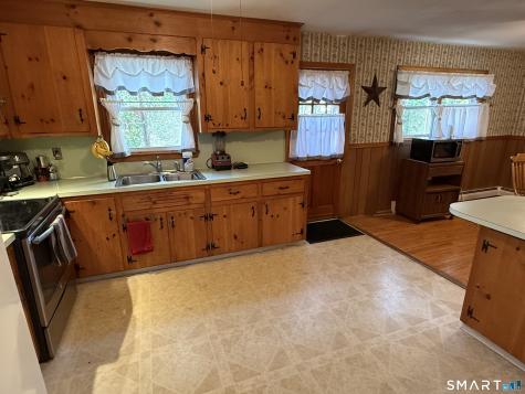 67 Gail Drive Naugatuck CT 06770
