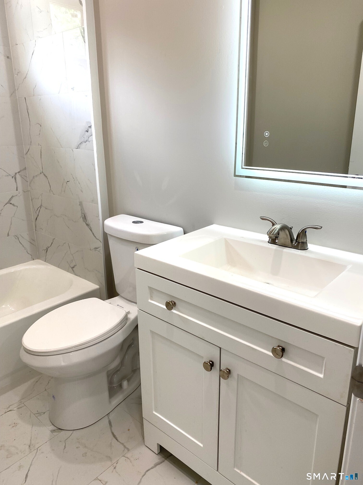 277 Alba Avenue Bridgeport CT 06606
