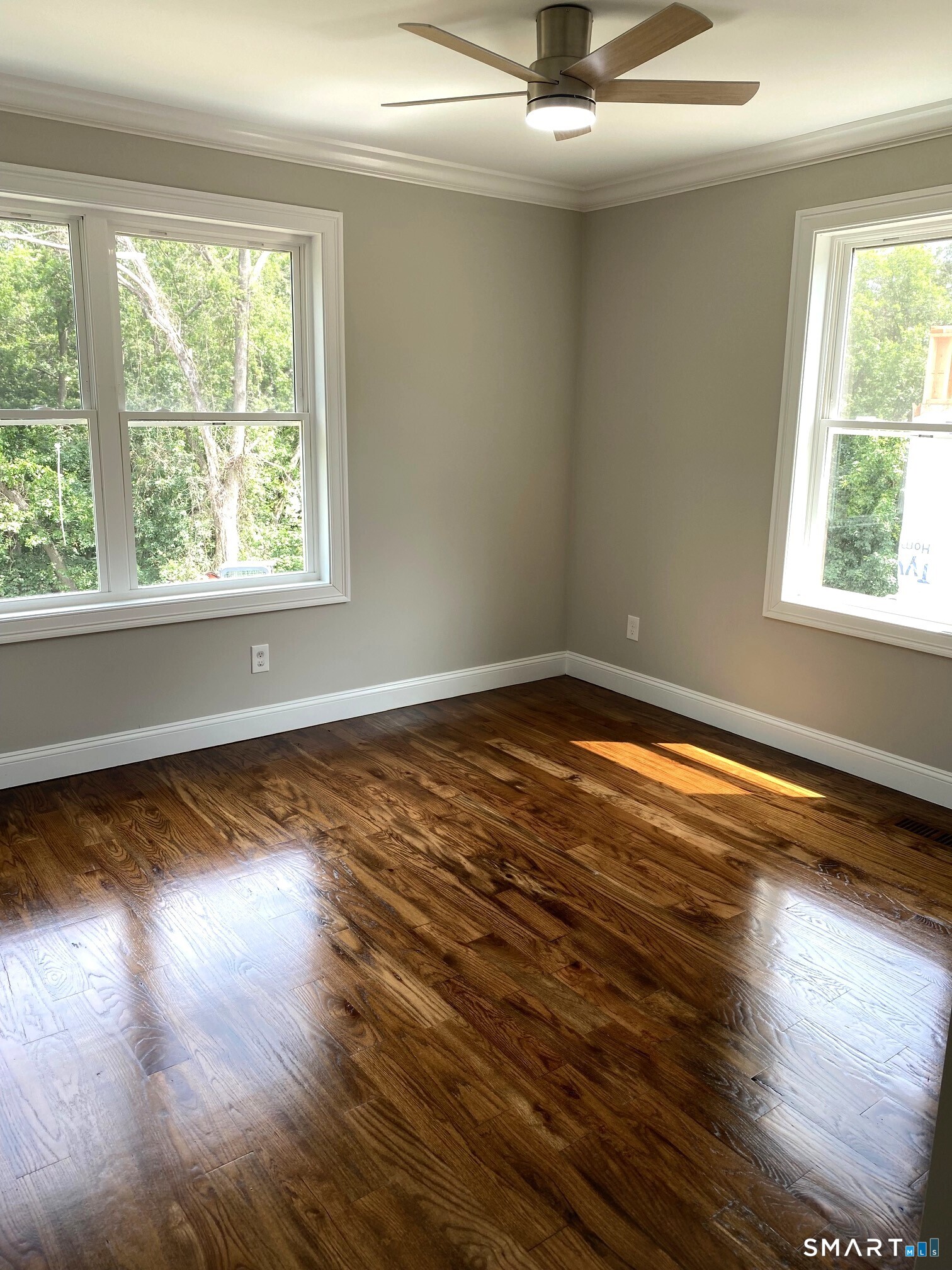 277 Alba Avenue Bridgeport CT 06606