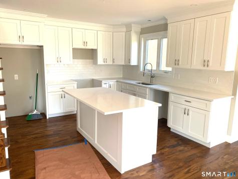 277 Alba Avenue Bridgeport CT 06606