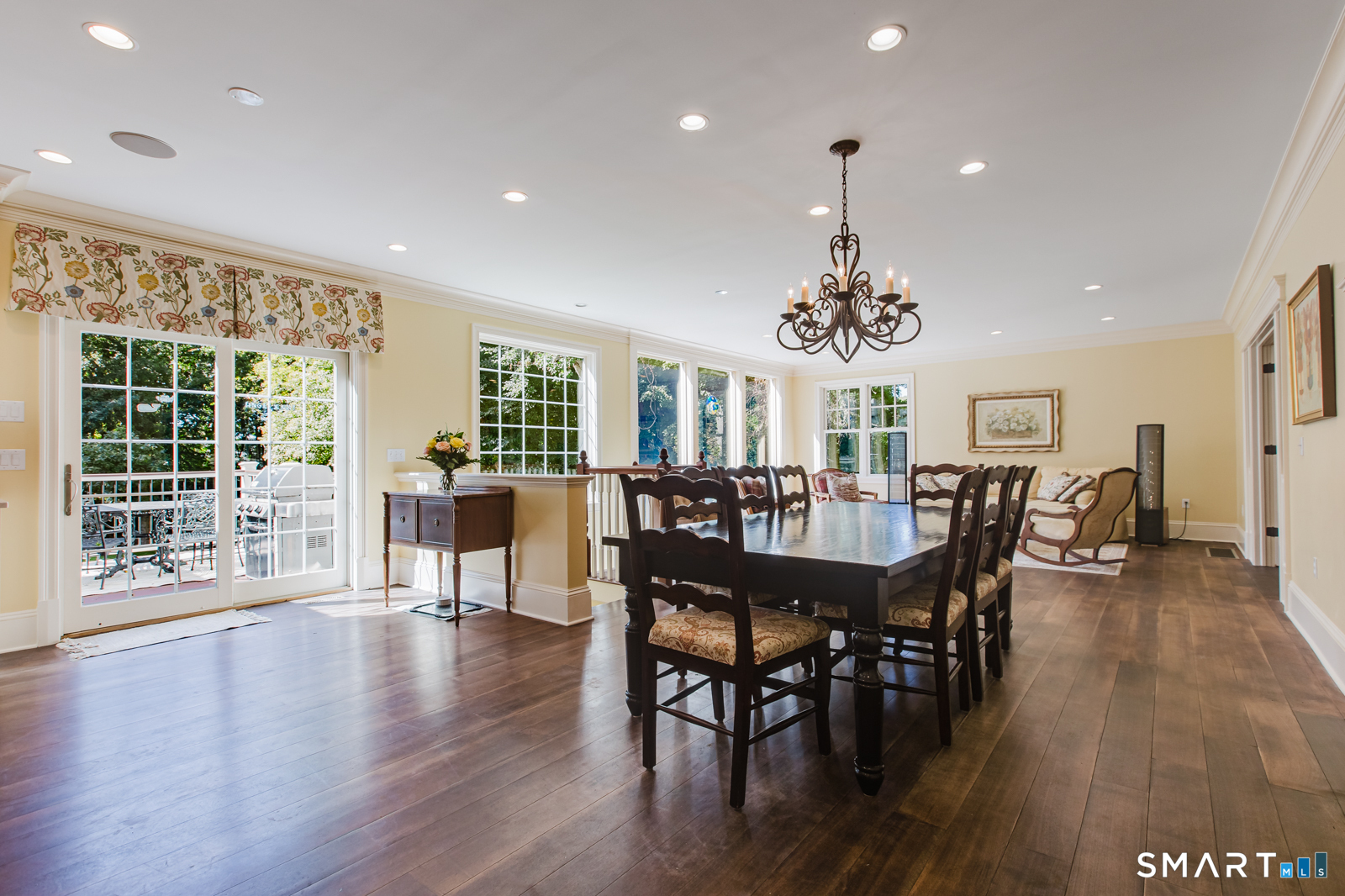 164 Taunton Hill Road Newtown CT 06470