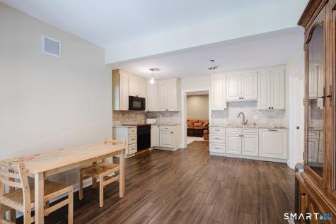 164 Taunton Hill Road Newtown CT 06470