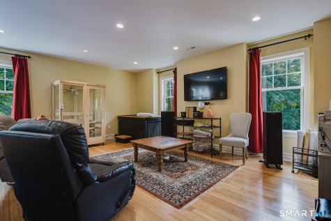 164 Taunton Hill Road Newtown CT 06470