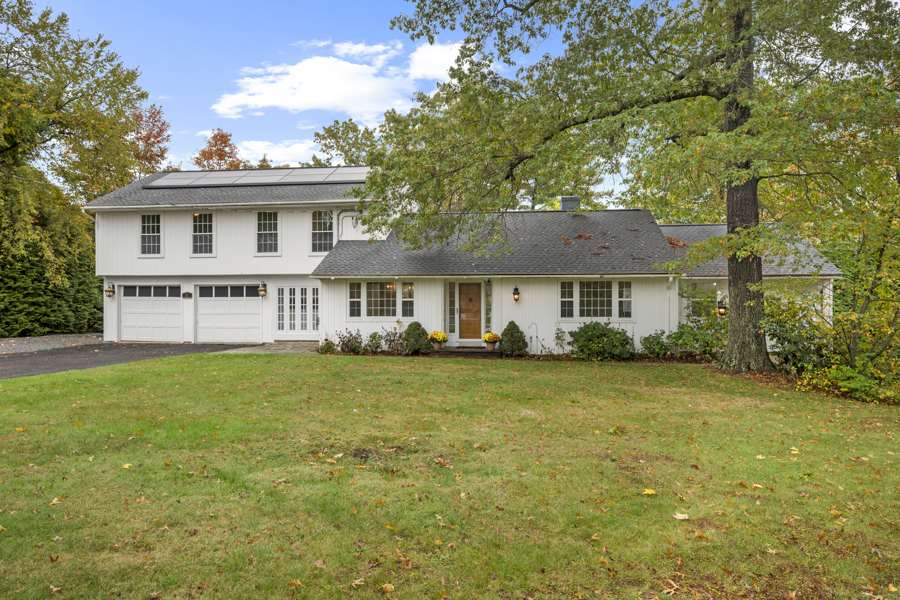 11 High Gate Lane West Hartford CT 06107