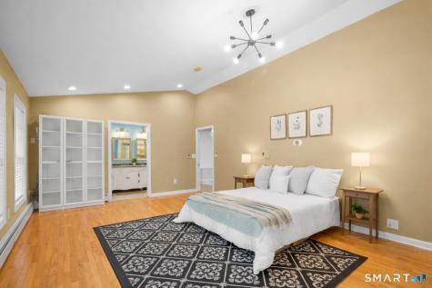 11 High Gate Lane West Hartford CT 06107