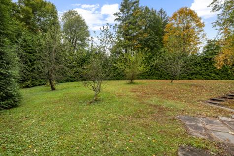 11 High Gate Lane West Hartford CT 06107