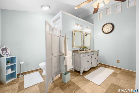 11 High Gate Lane West Hartford CT 06107