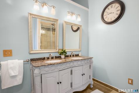 11 High Gate Lane West Hartford CT 06107