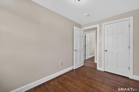6 White Plains Road Norwich CT 06360