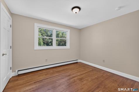 6 White Plains Road Norwich CT 06360