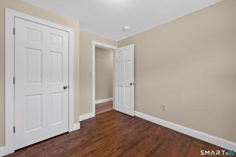6 White Plains Road Norwich CT 06360