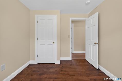 6 White Plains Road Norwich CT 06360