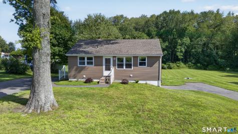 6 White Plains Road Norwich CT 06360