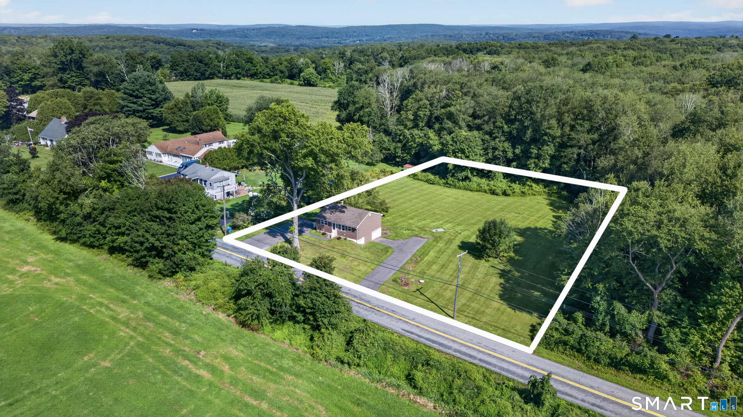 6 White Plains Road Norwich CT 06360