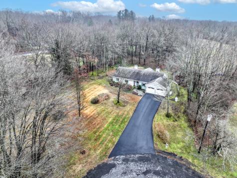 18 Beckett Road Bridgewater CT 06752
