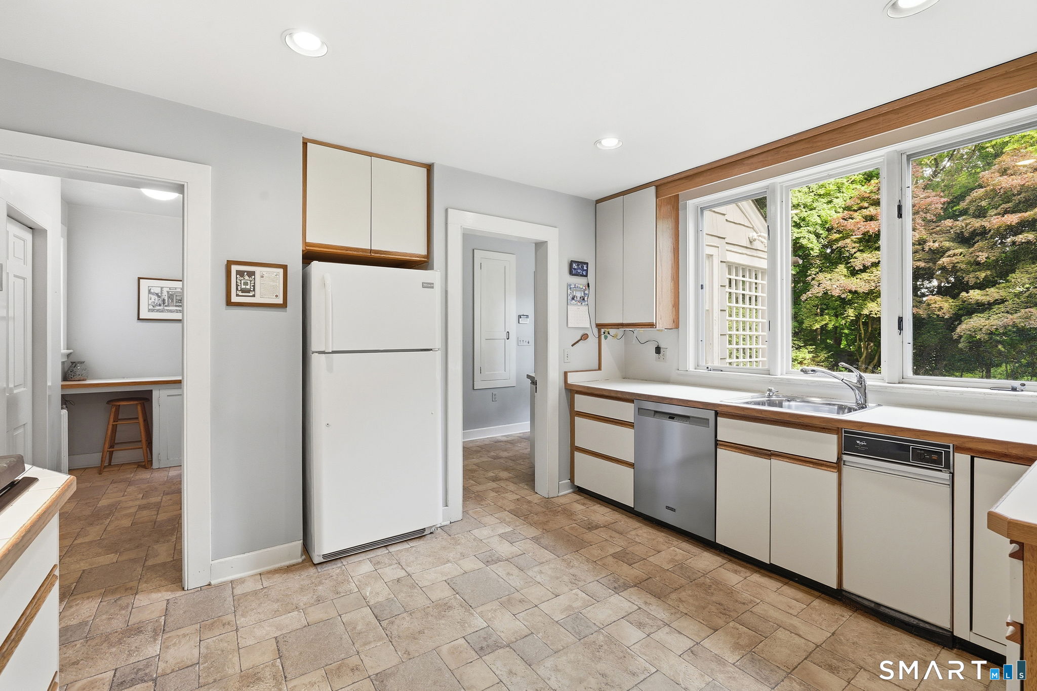 73 Inwood Road Fairfield CT 06825