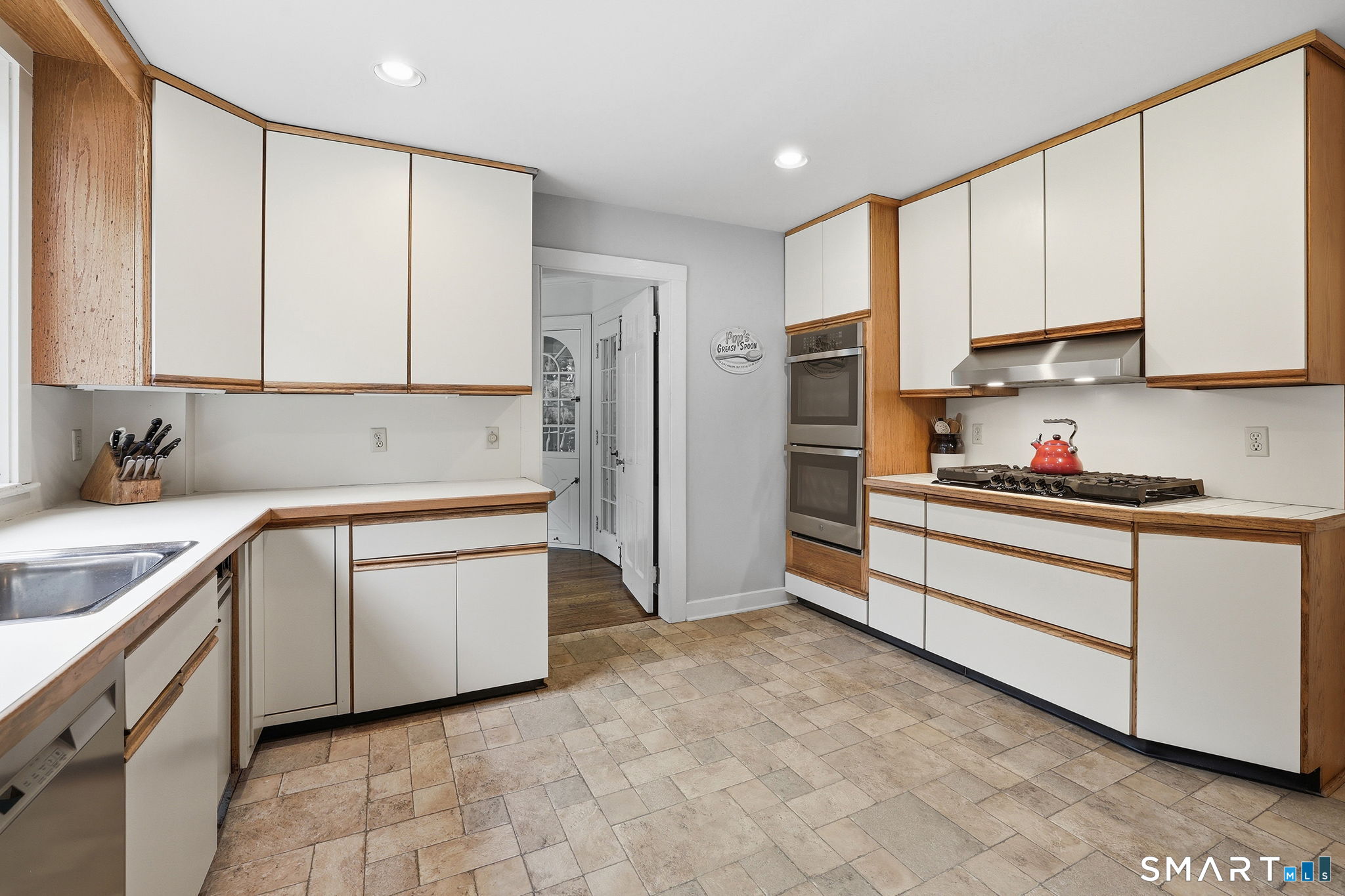 73 Inwood Road Fairfield CT 06825