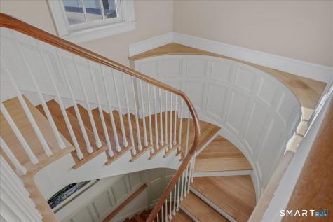 175 River Road Essex CT 06426