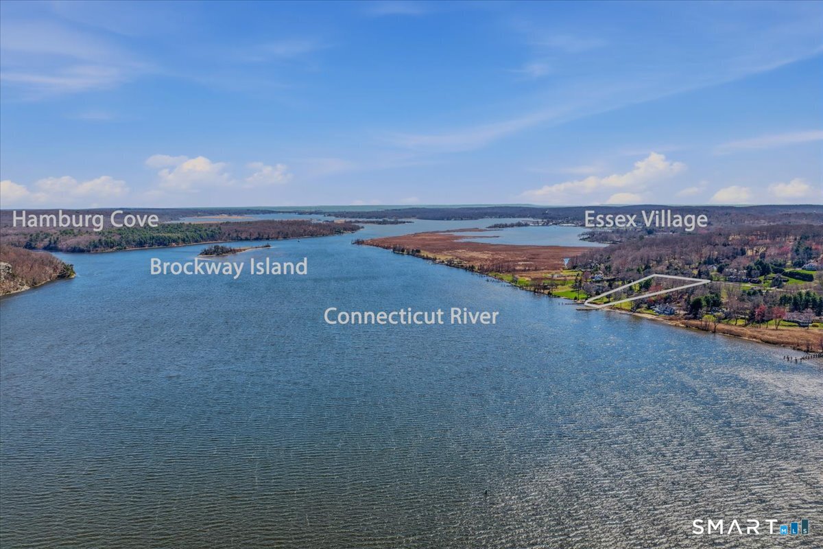 175 River Road Essex CT 06426