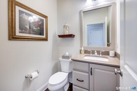 33 South Crossing Way Bethel CT 06801