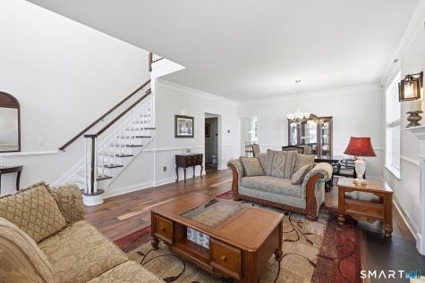 33 South Crossing Way Bethel CT 06801