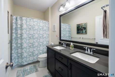 33 South Crossing Way Bethel CT 06801