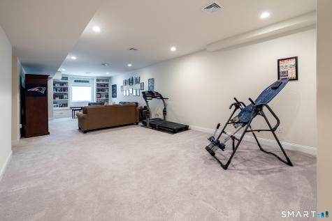33 South Crossing Way Bethel CT 06801
