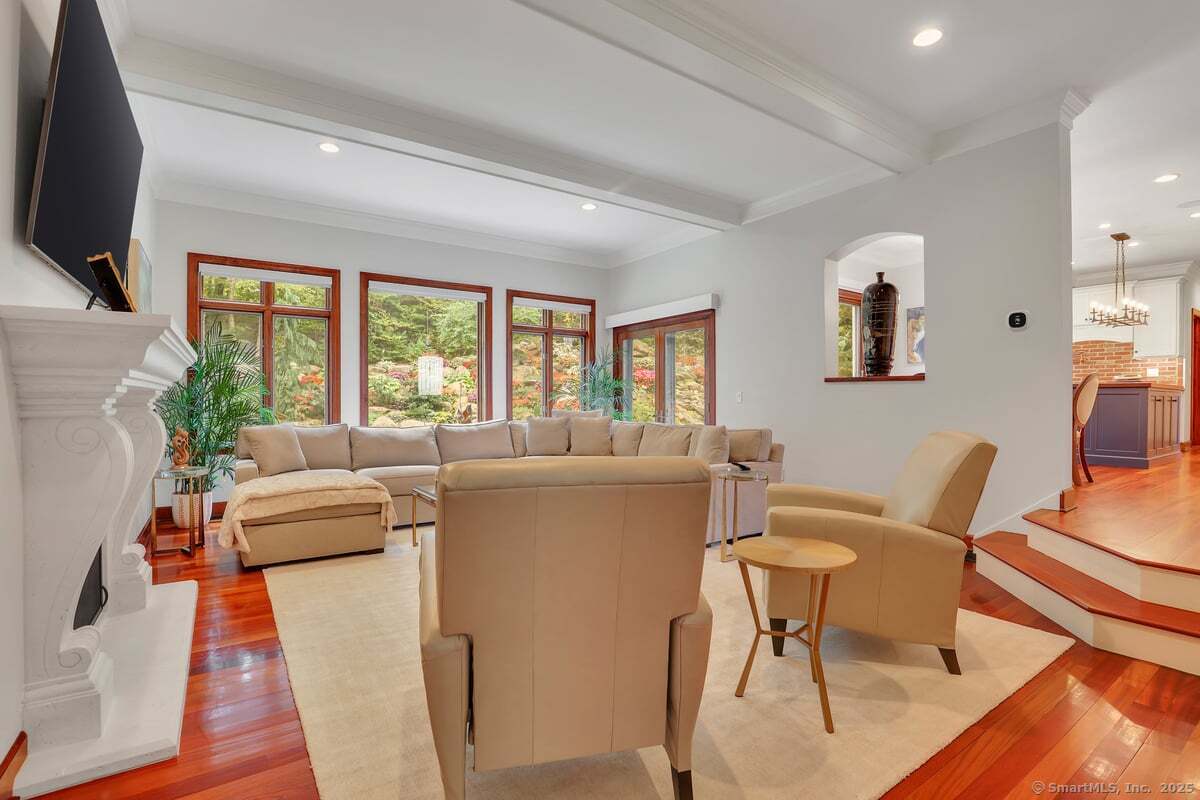 36 Sand Hill Lane Glastonbury CT 06033