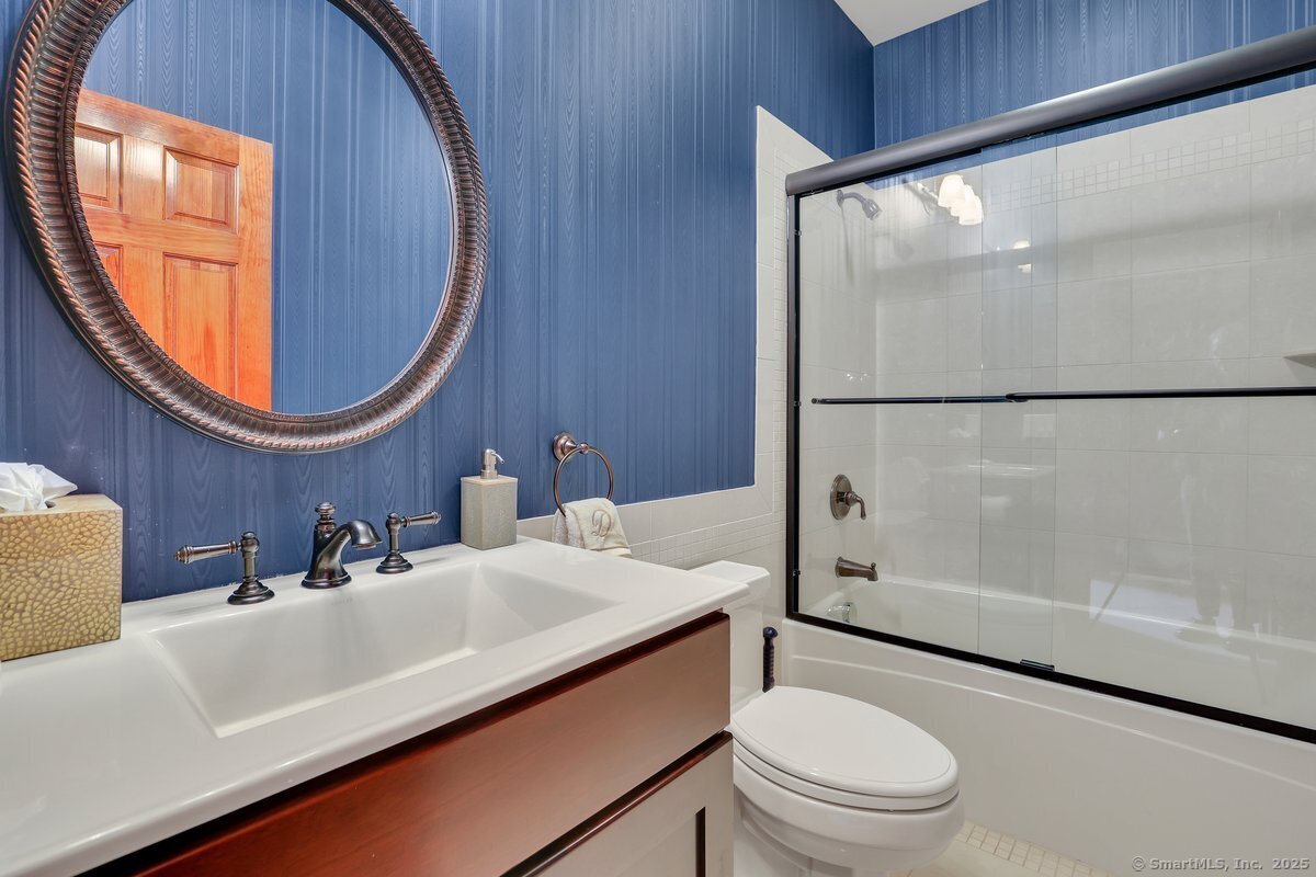 36 Sand Hill Lane Glastonbury CT 06033