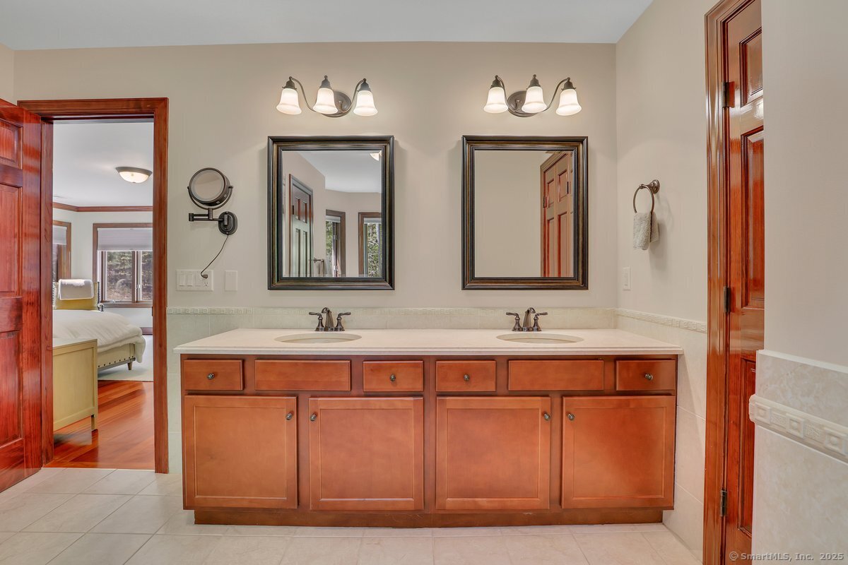 36 Sand Hill Lane Glastonbury CT 06033