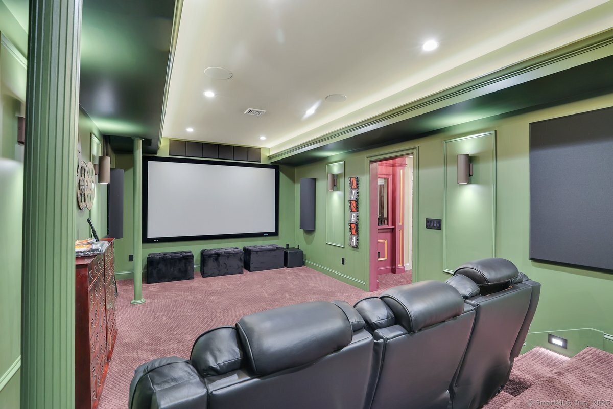 36 Sand Hill Lane Glastonbury CT 06033