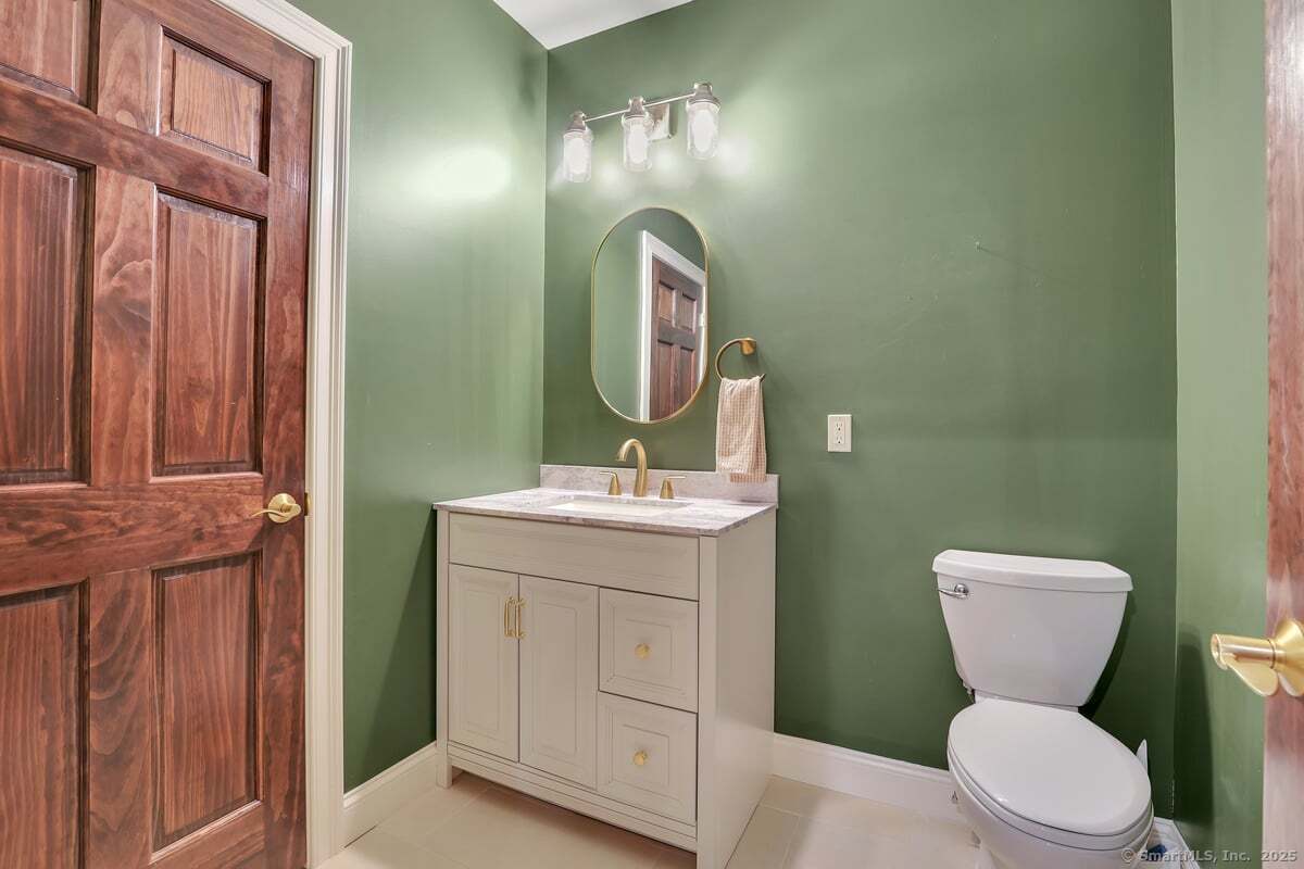 36 Sand Hill Lane Glastonbury CT 06033