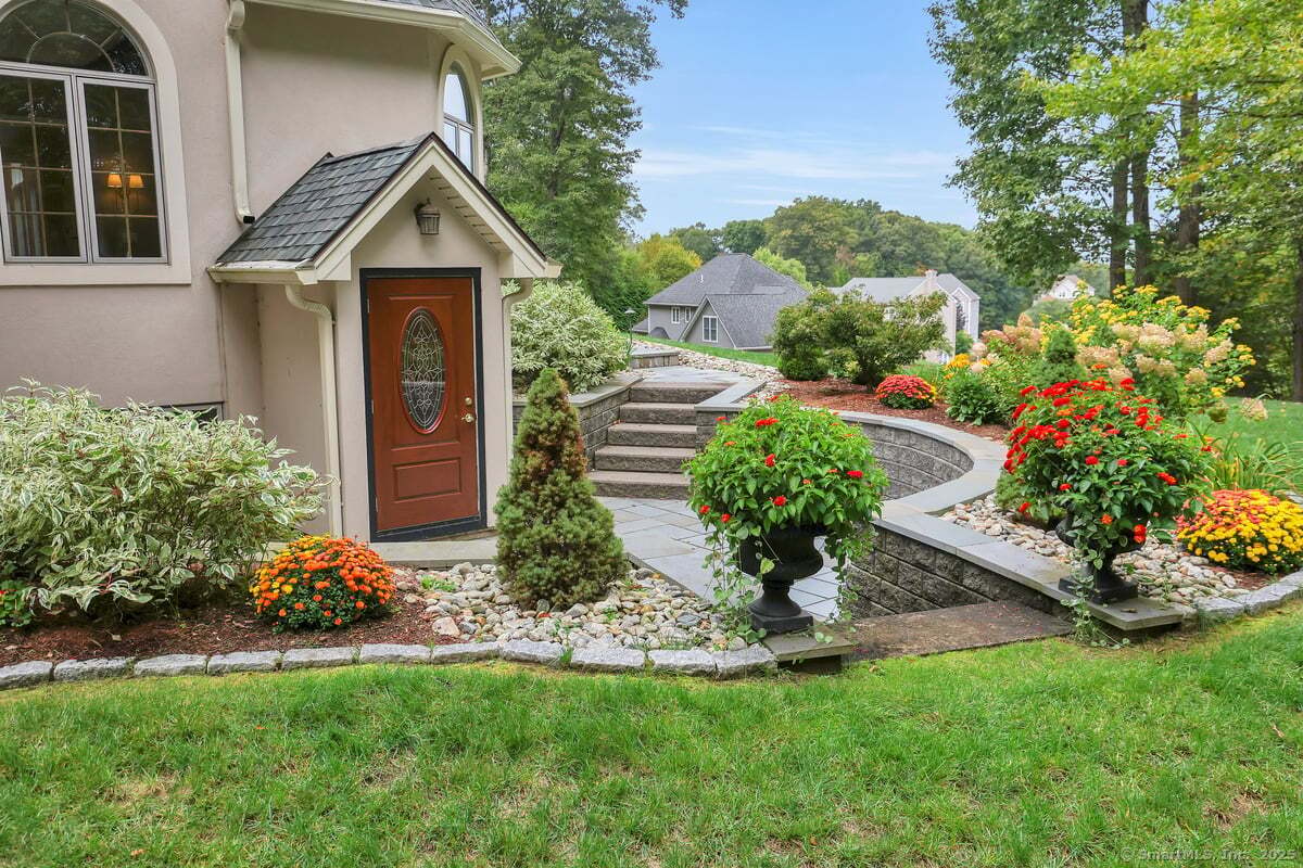 36 Sand Hill Lane Glastonbury CT 06033