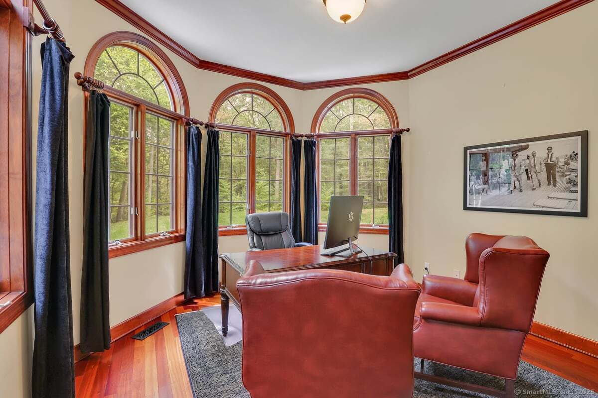 36 Sand Hill Lane Glastonbury CT 06033