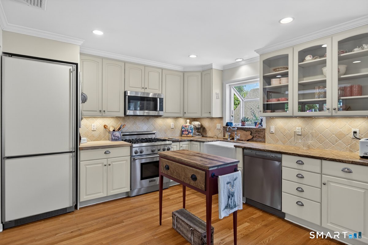4 Yale Street Norwalk CT 06851